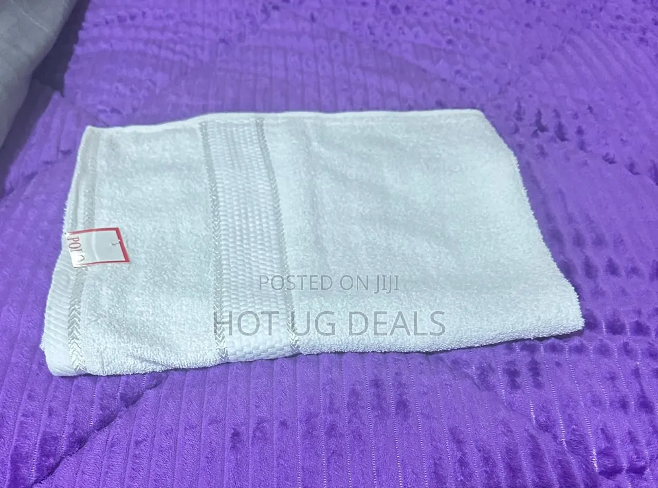 Medium Size Cotton Towels 60cm X 120cm - White
