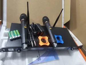 JBL VM888 Wireless Microphones
