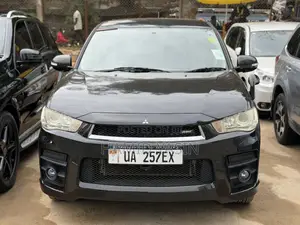 Mitsubishi Outlander 2014 Black