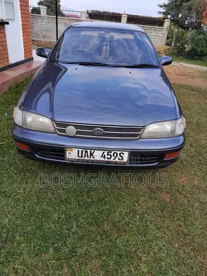Toyota Corona 1995 Green