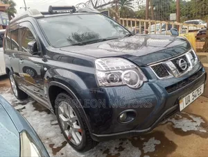 Nissan X-Trail 2012 Blue