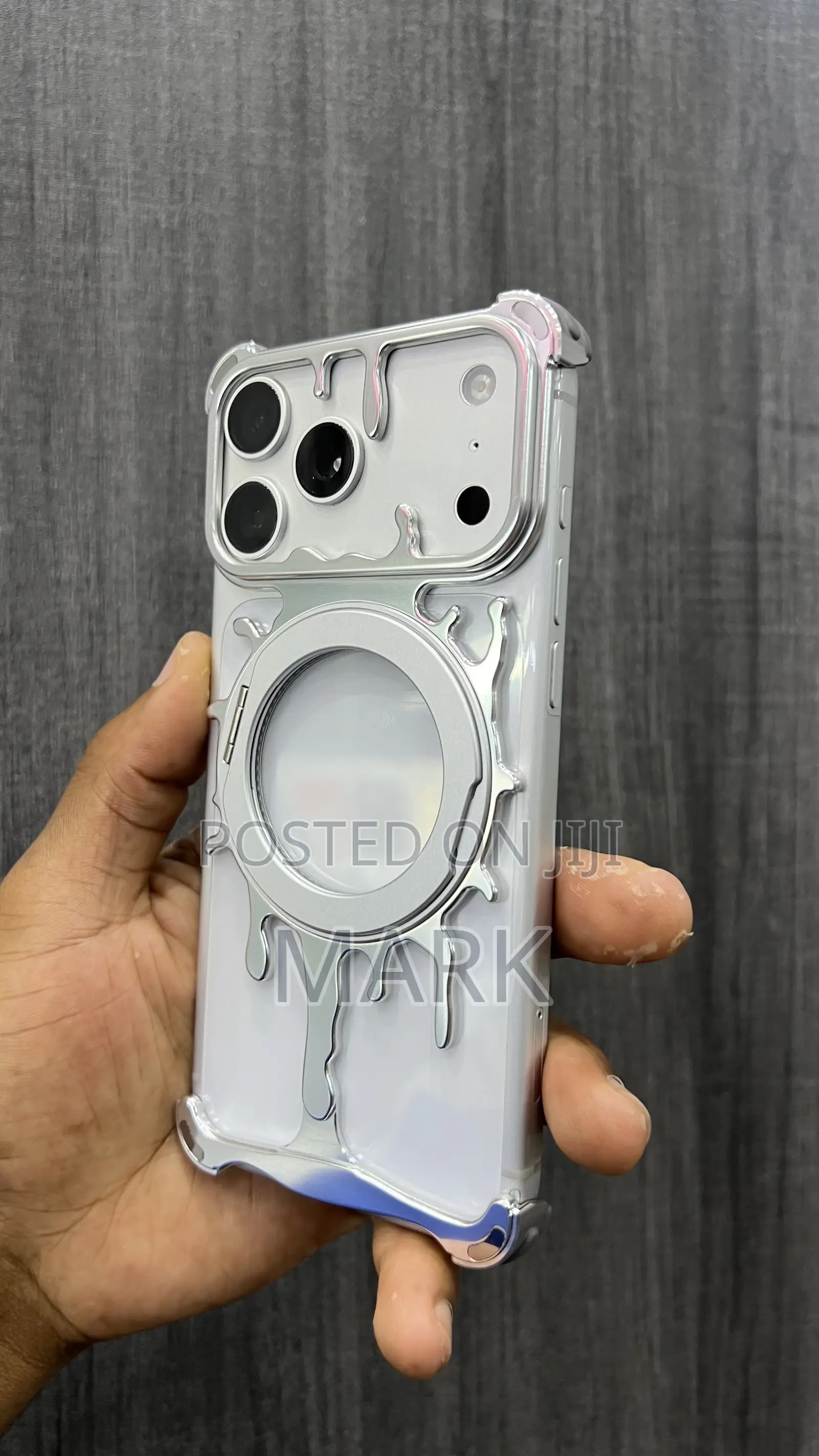 Metalic Cases
