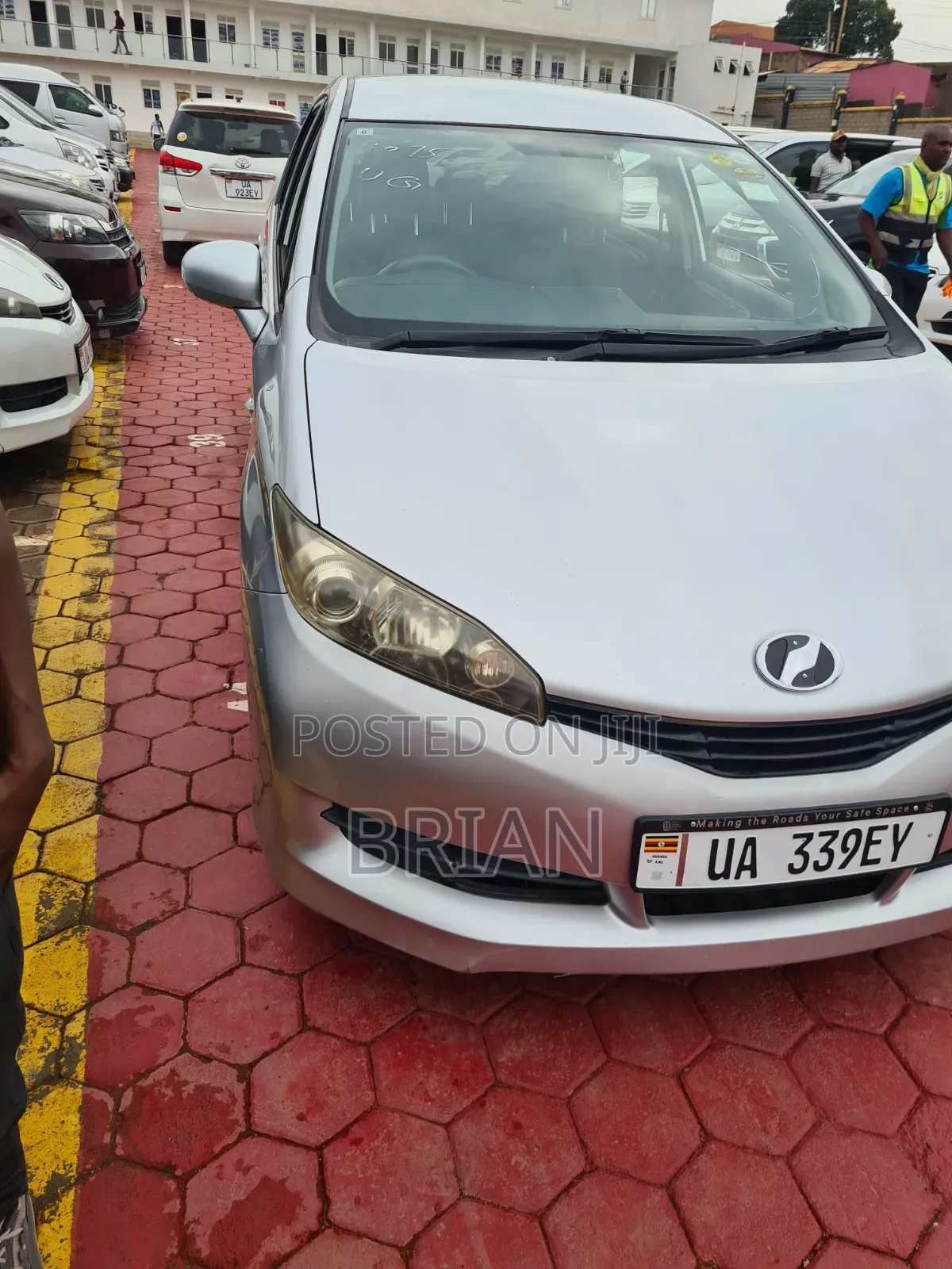 Toyota Wish 2012 Silver