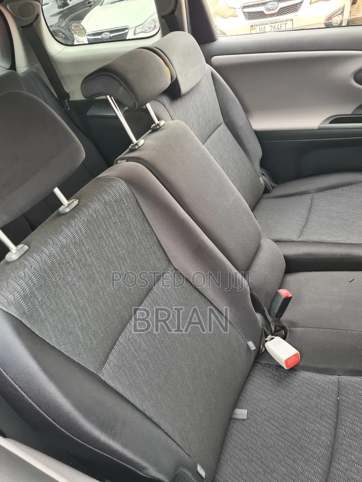 Toyota Wish 2012 Silver