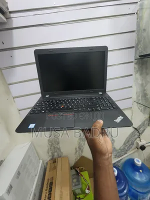 Laptop Lenovo ThinkPad E570 8GB Intel Core i5 HDD 500GB