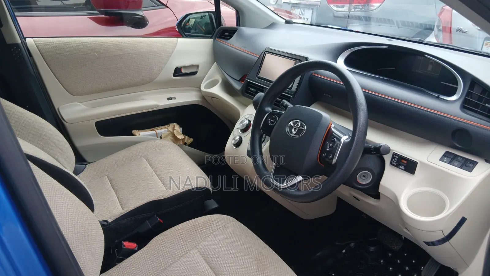 Toyota Sienta 2016 Blue