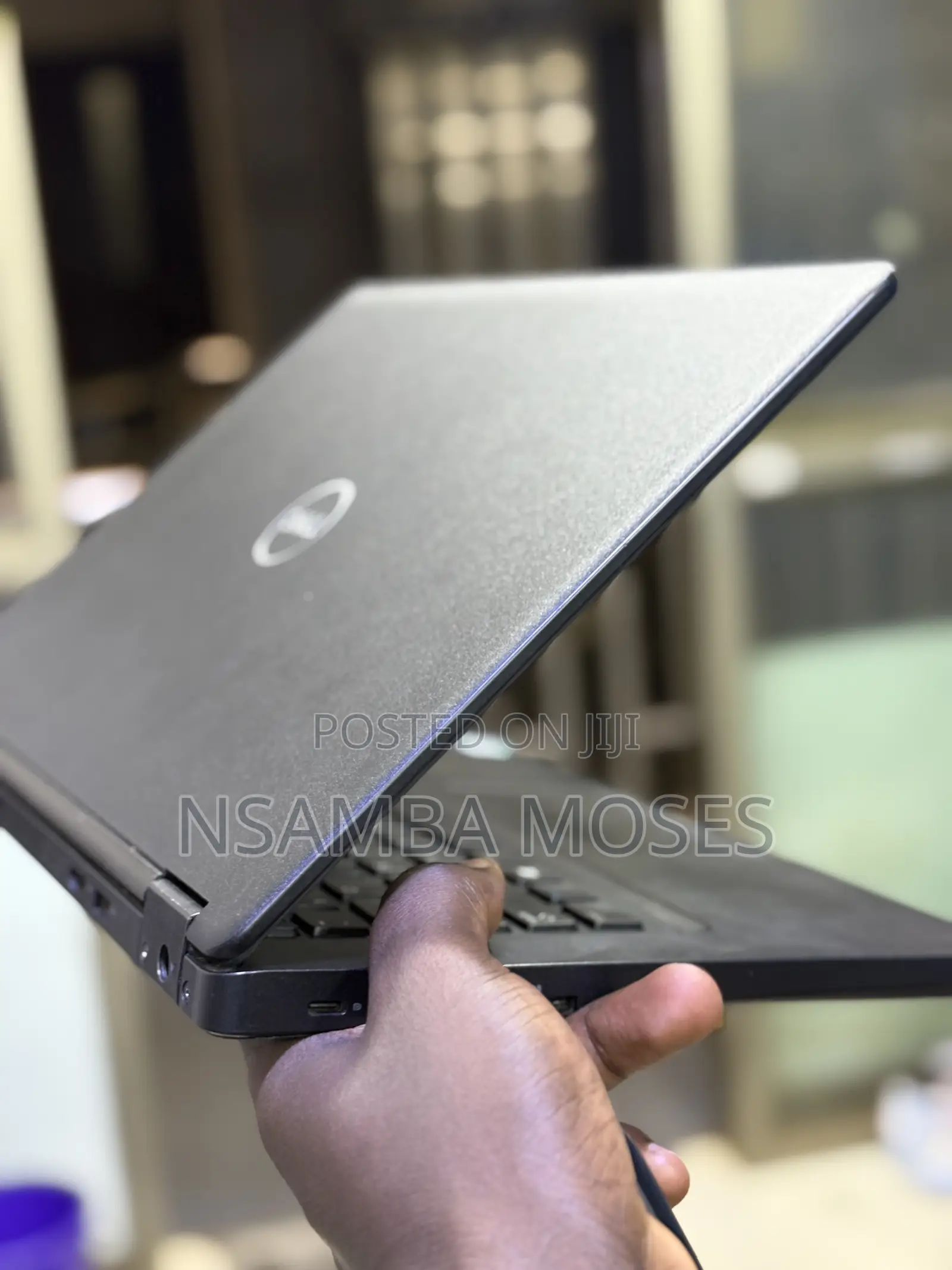 Laptop Dell Latitude 5290 4GB Intel Core i3 SSD 128GB