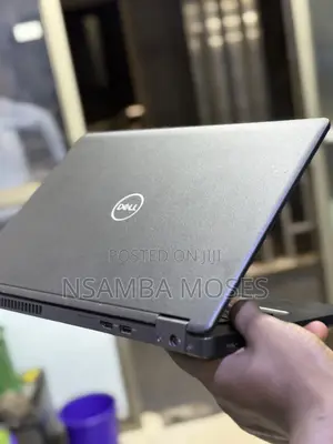 Laptop Dell Latitude 5290 4GB Intel Core i3 SSD 128GB