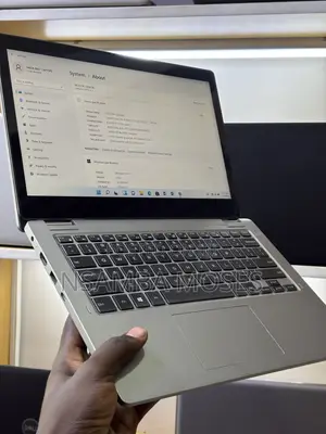 Laptop Dell Latitude 5300 2-in-1 8GB Intel Core i5 SSD 256GB