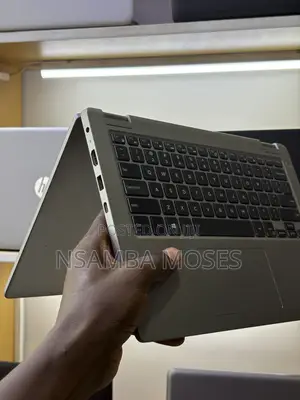 Laptop Dell Latitude 5300 2-in-1 8GB Intel Core i5 SSD 256GB