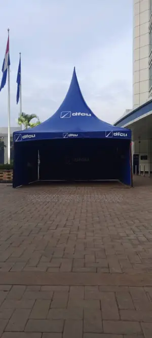 50 Seater Tent With Three Side Covers