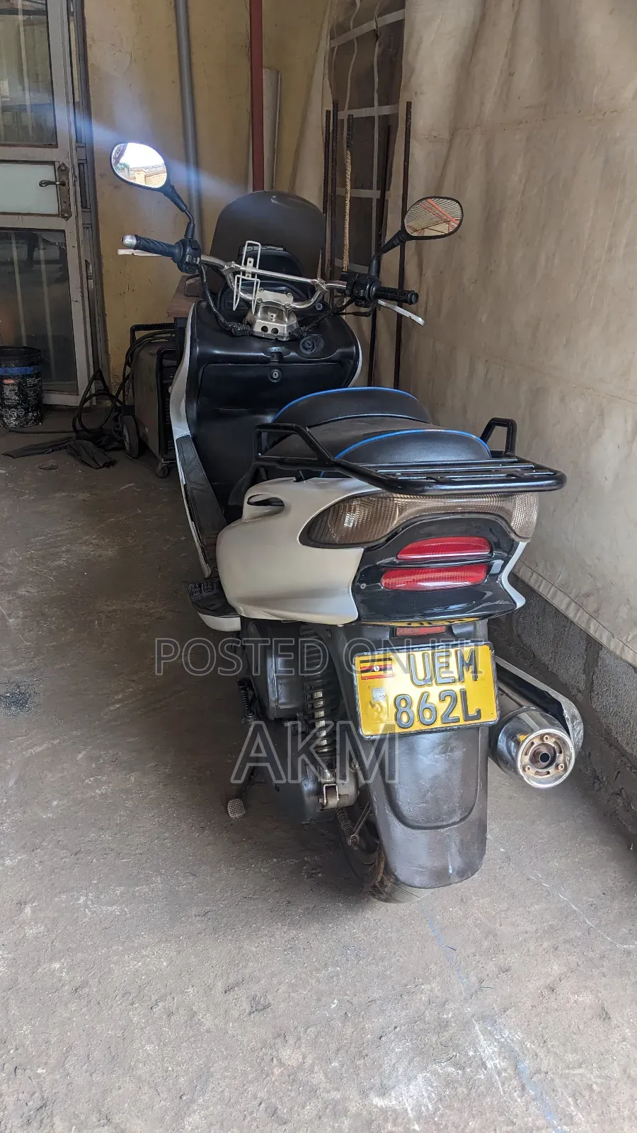 Motorcycle 2018 White