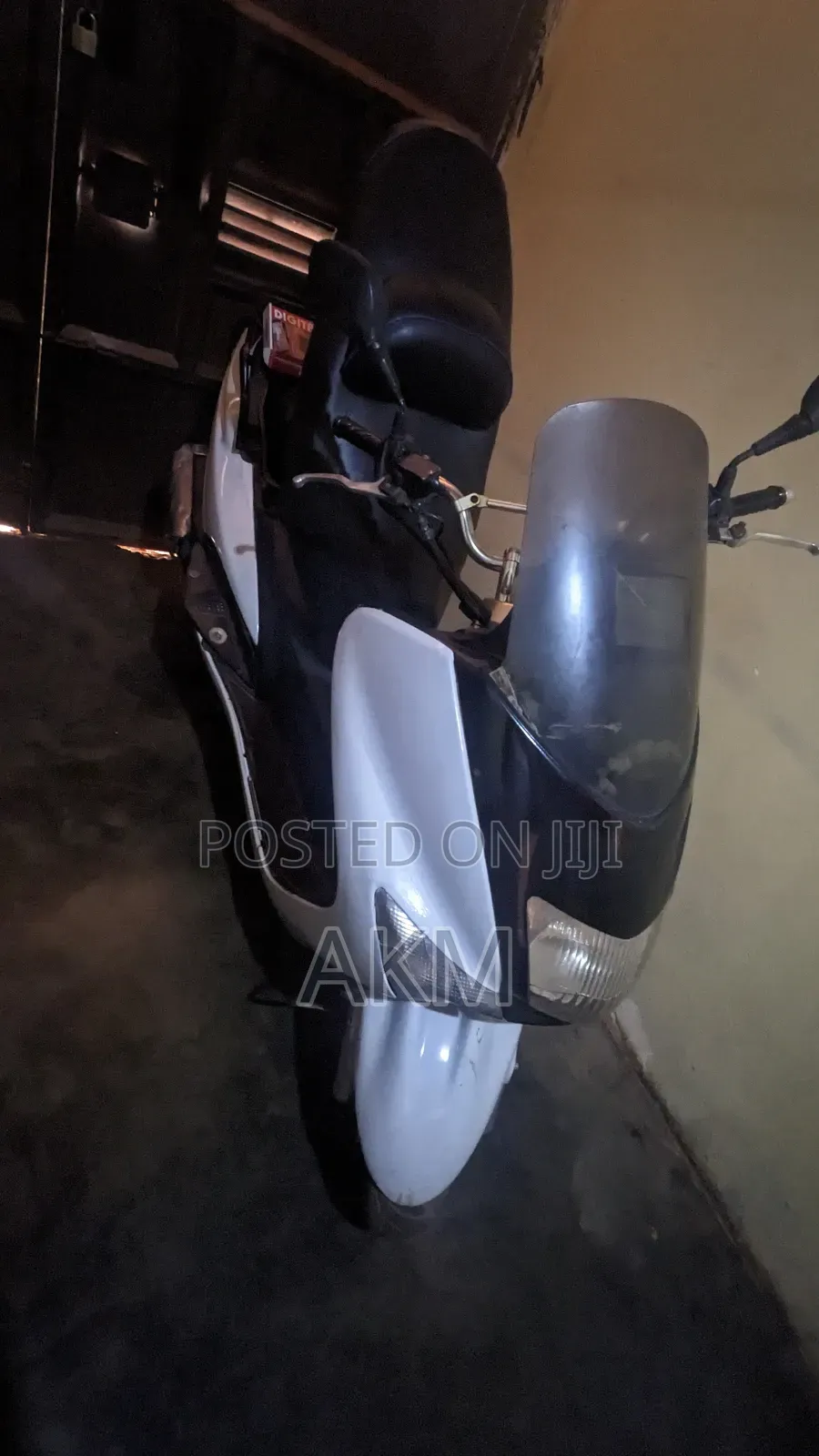 Motorcycle 2018 White