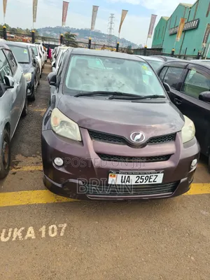 Toyota IST 2012 Maroon