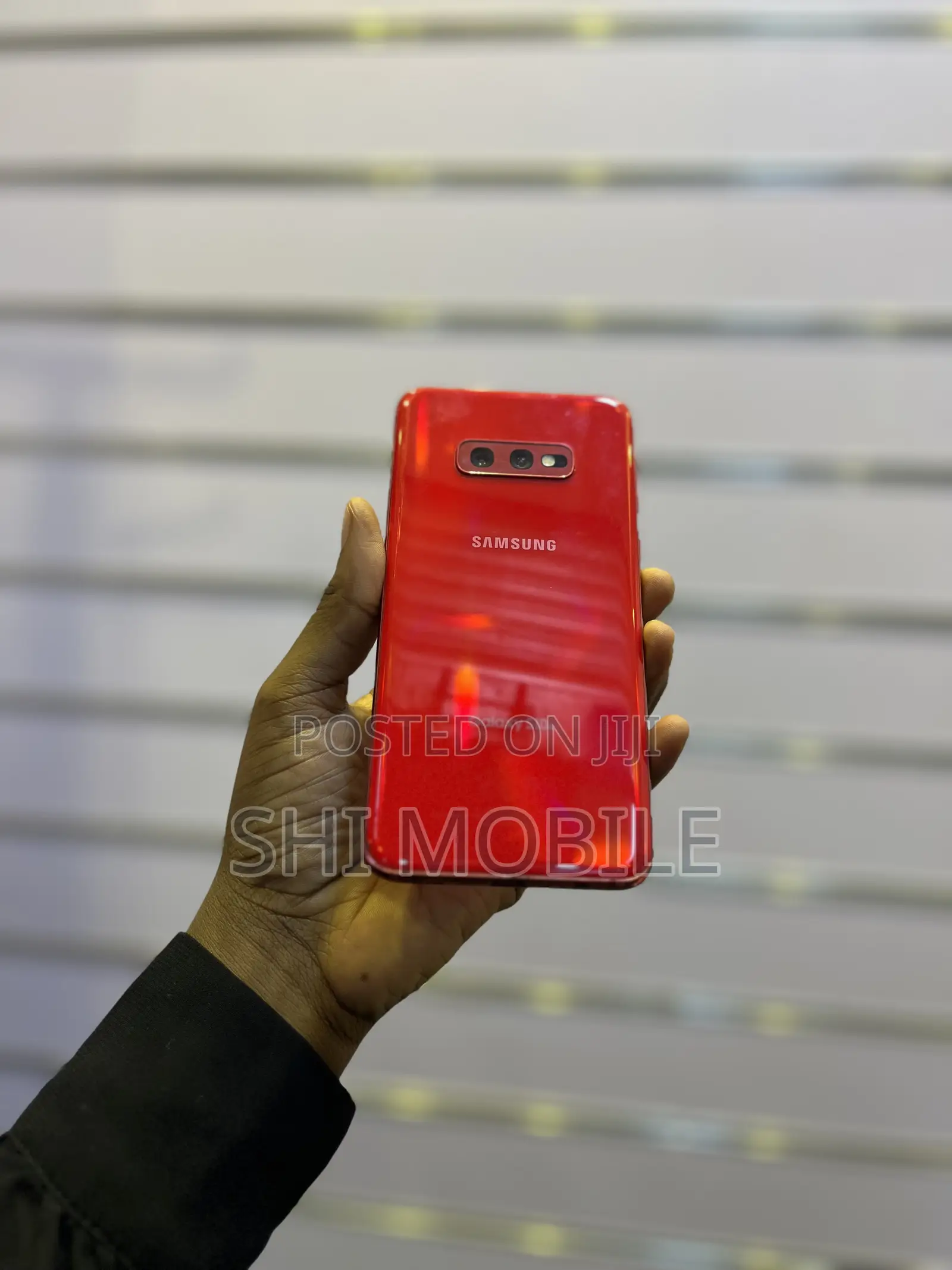 Samsung Galaxy S10e 128 GB Red