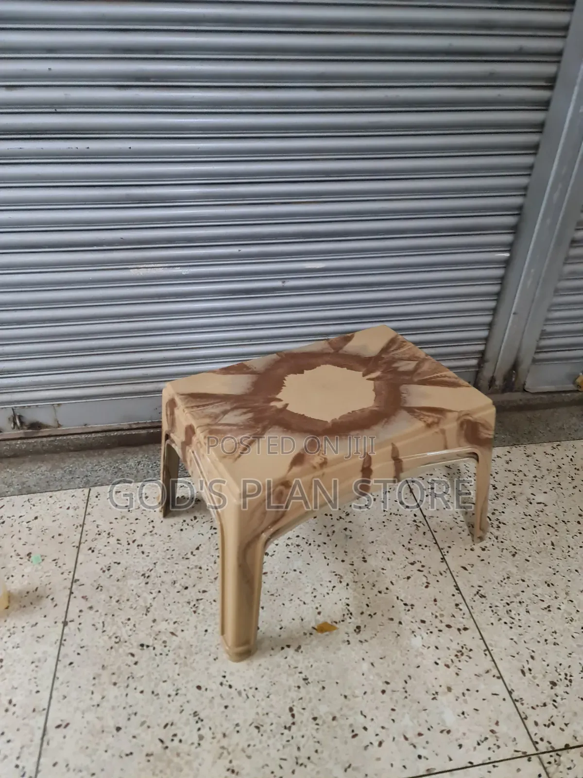 Plastic Teapoy Table Plastic Table
