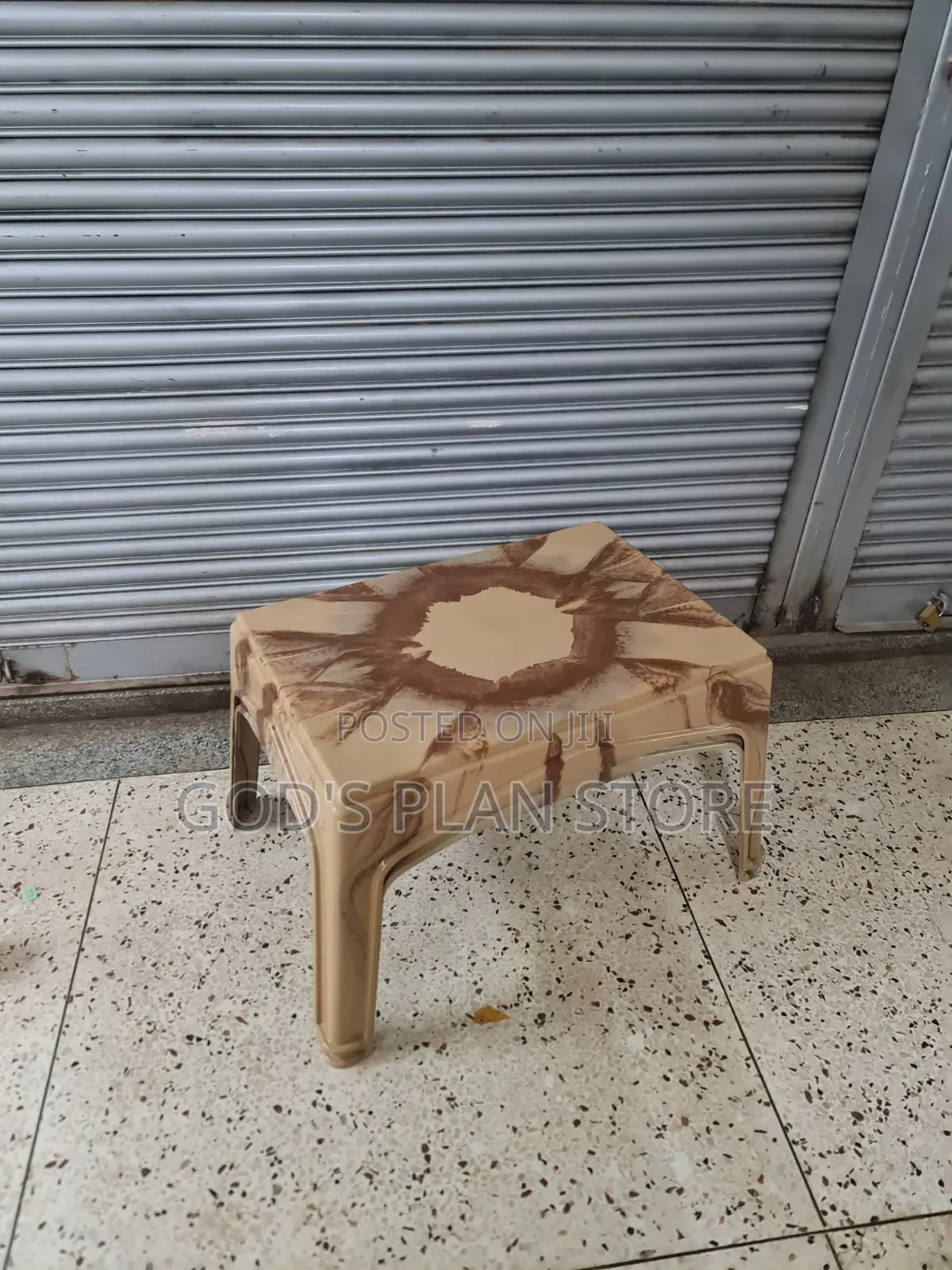 Plastic Teapoy Table Plastic Table