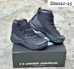 Under Armor Desert Boots Black