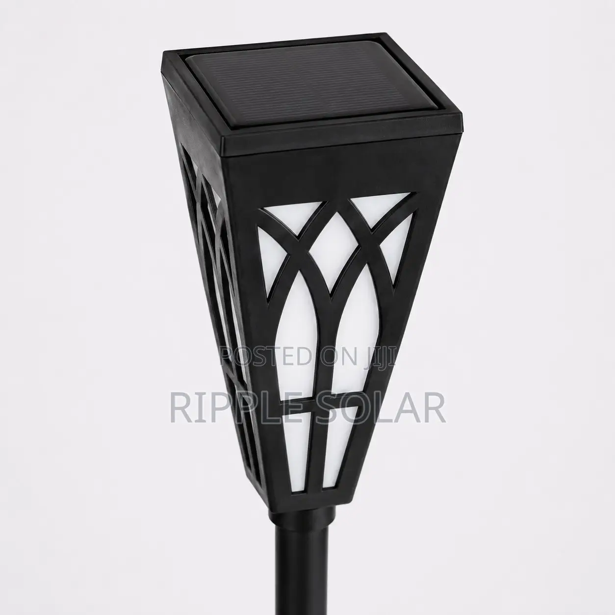 3W Solar Garden Lantern – Flickering Flame Light