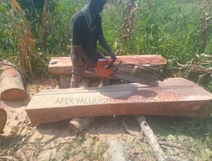 Saling Husqvarna Wood Machine at a Good Price