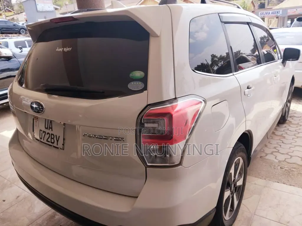 Subaru Forester 2016 White