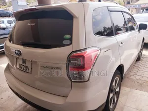 Subaru Forester 2016 White
