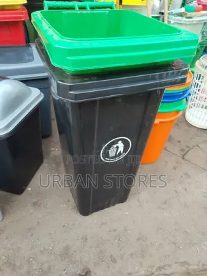 Plastic Waste Bin Dust Bin 120ltrs