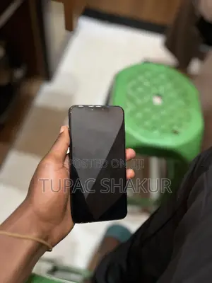 Apple iPhone 11 Pro Max 64 GB Black