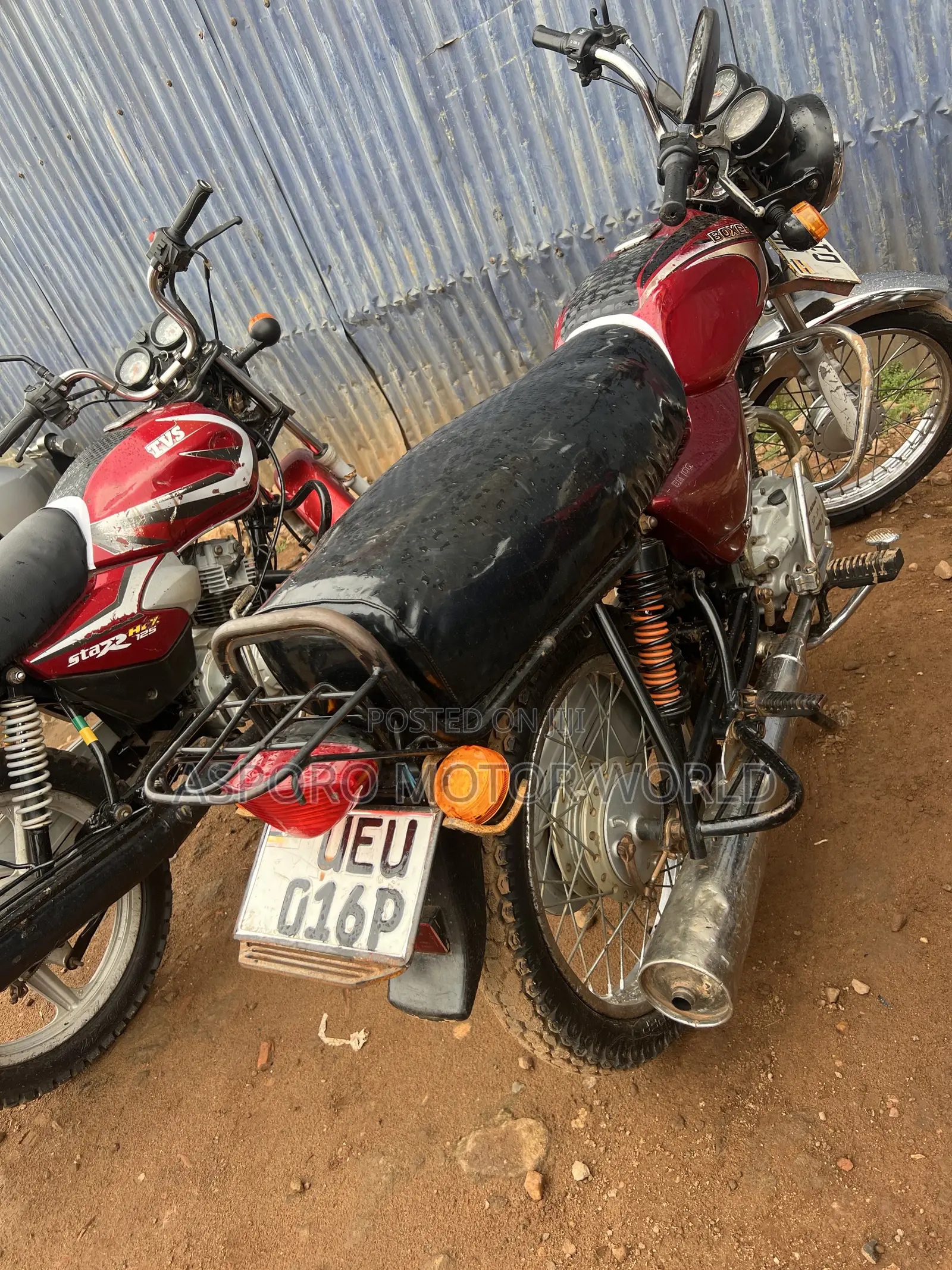 Bajaj Boxer 100 2018 Red