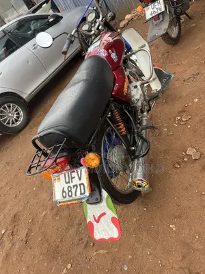 Bajaj Boxer 100 2023 Red