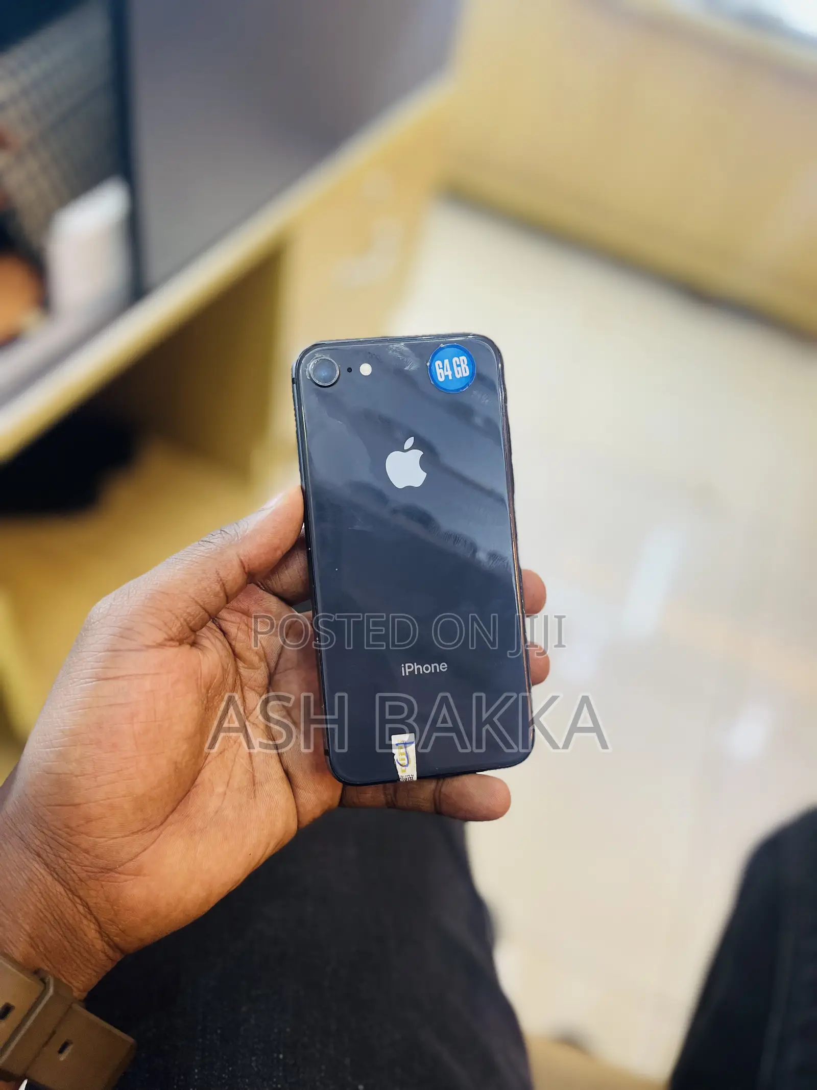 Apple iPhone 8 64 GB Black