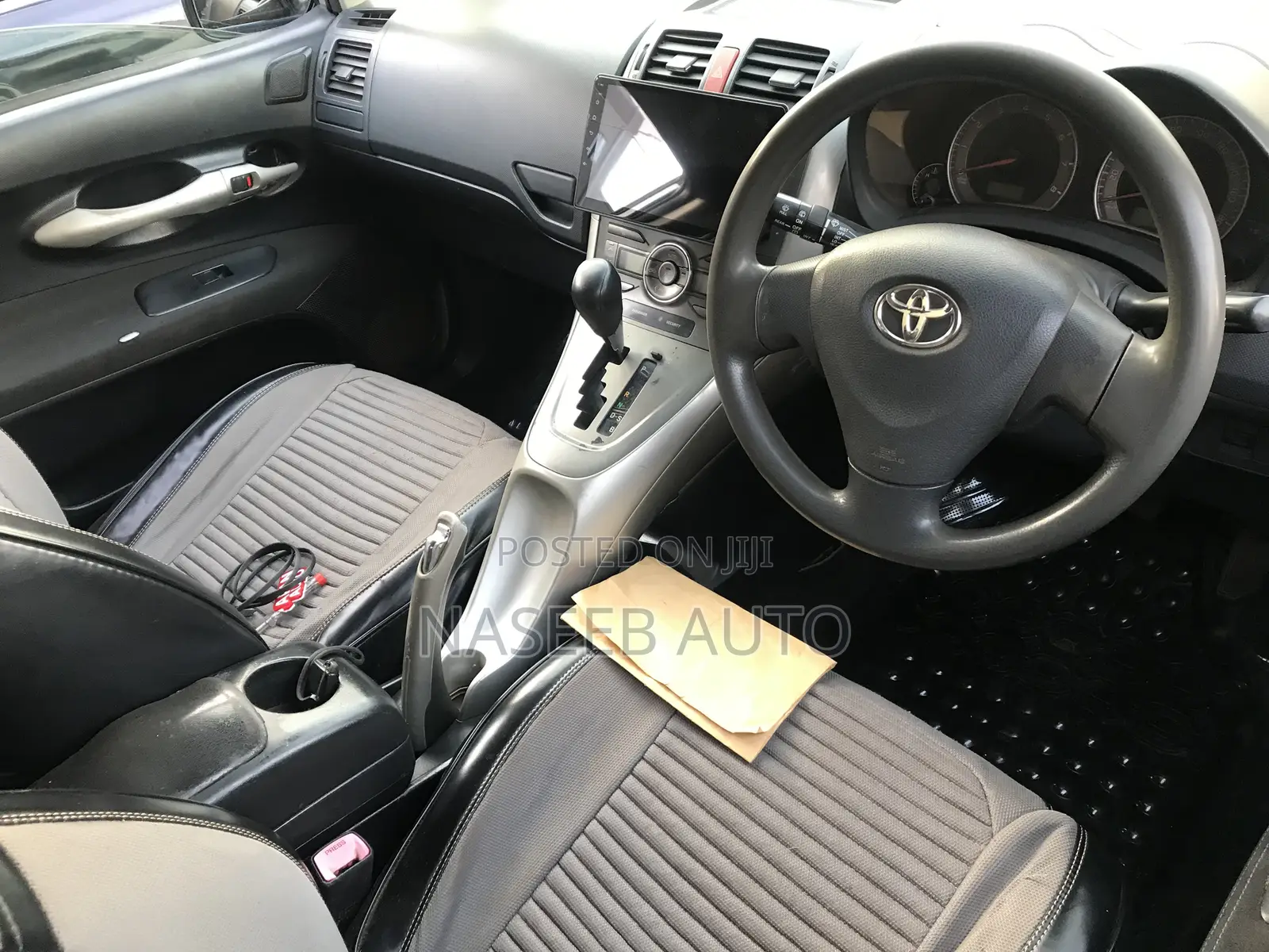 Toyota Auris 2008 Silver