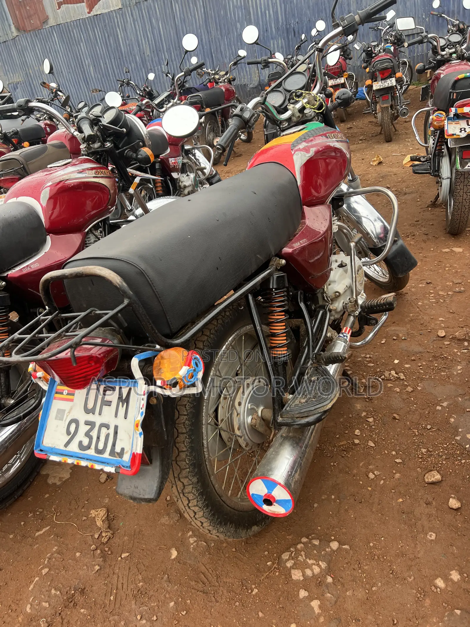 Bajaj Boxer 100 2023 Red