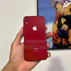 Apple iPhone XR 128 GB Red