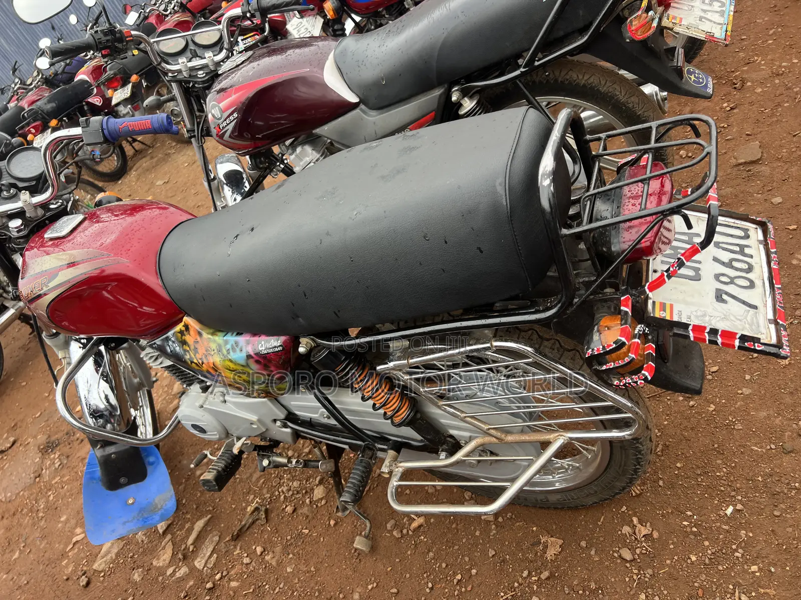 Bajaj Boxer 100 2025 Red