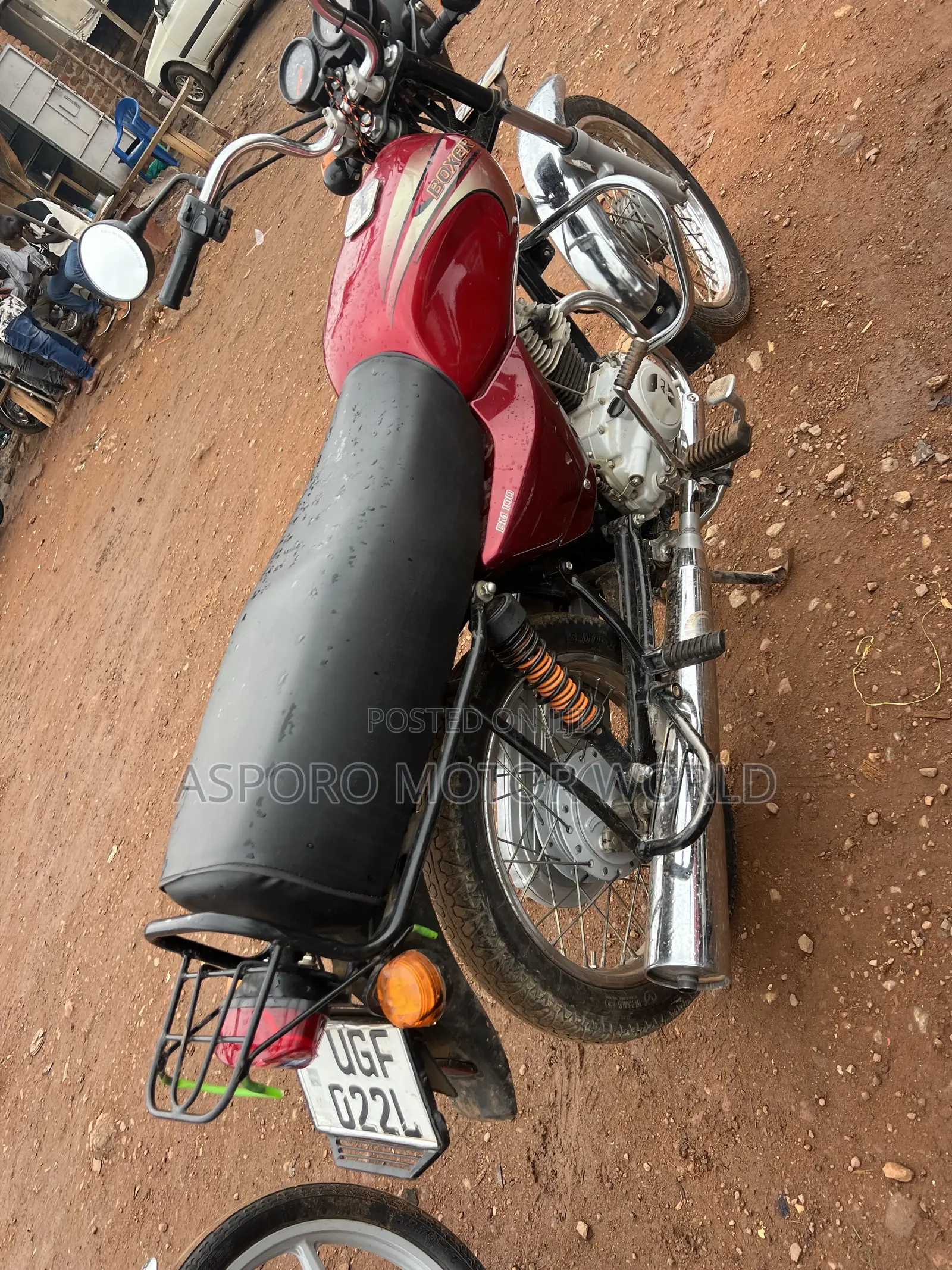 Bajaj Boxer 100 2024 Red