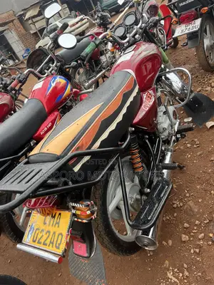 Bajaj Boxer 100 2026 Red