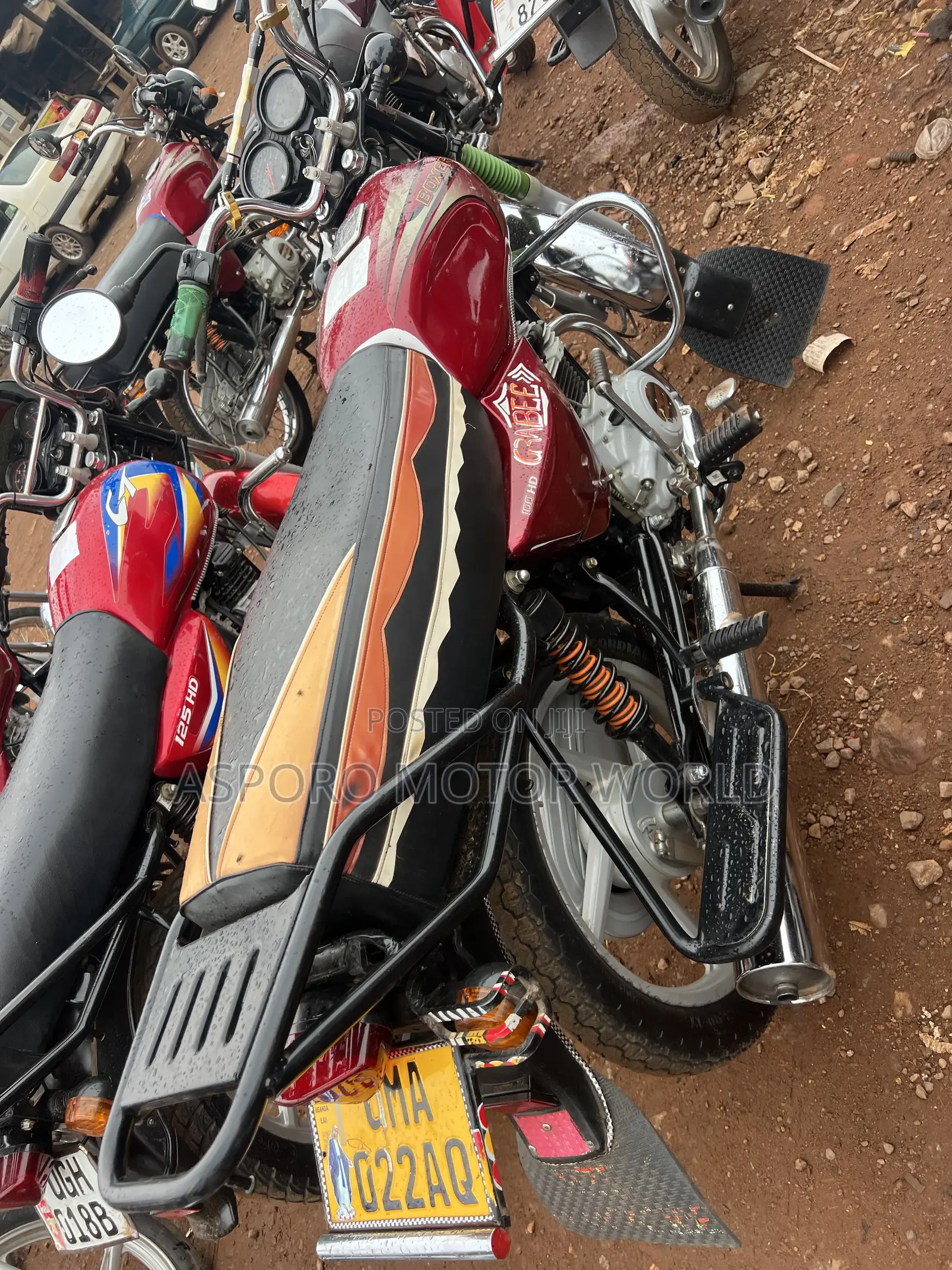 Bajaj Boxer 100 2026 Red