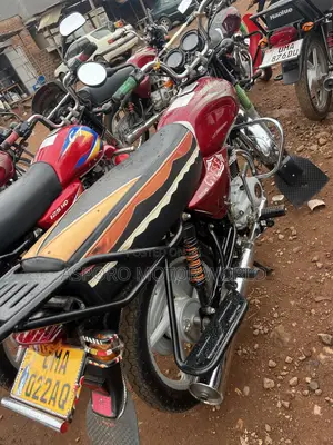 Bajaj Boxer 100 2026 Red