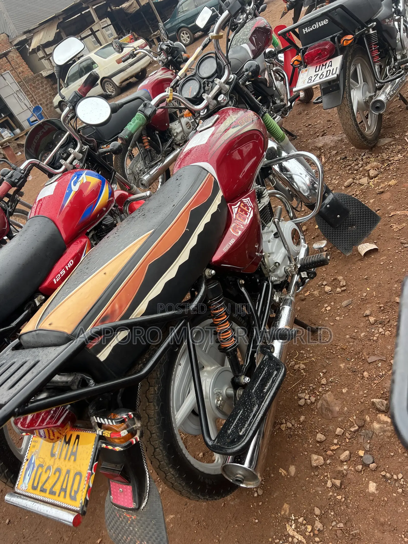 Bajaj Boxer 100 2026 Red