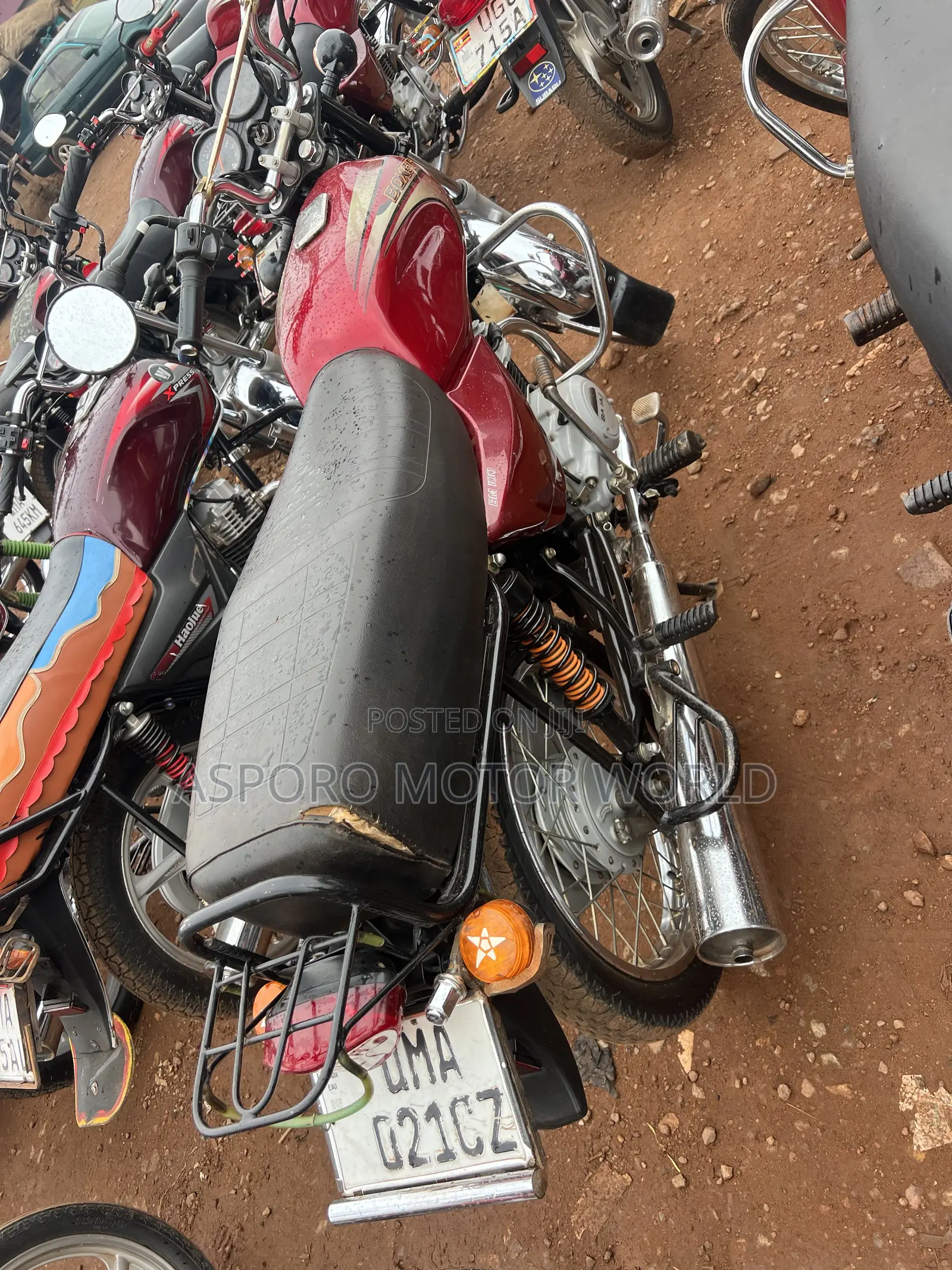 Bajaj Boxer 100 2026 Red