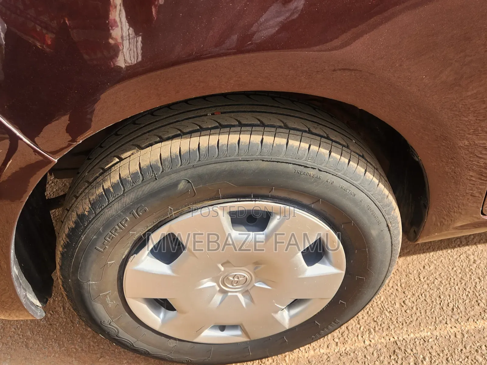 Toyota Passo Sette 2010 Brown