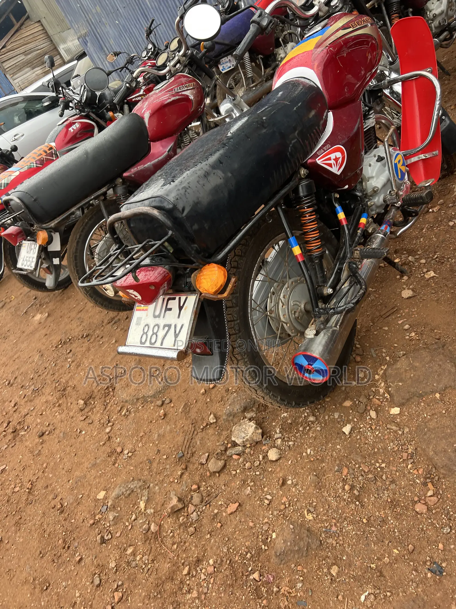 Bajaj Boxer 100 2023 Red