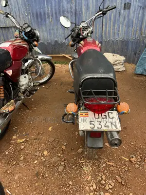 Bajaj Boxer 100 2023 Red