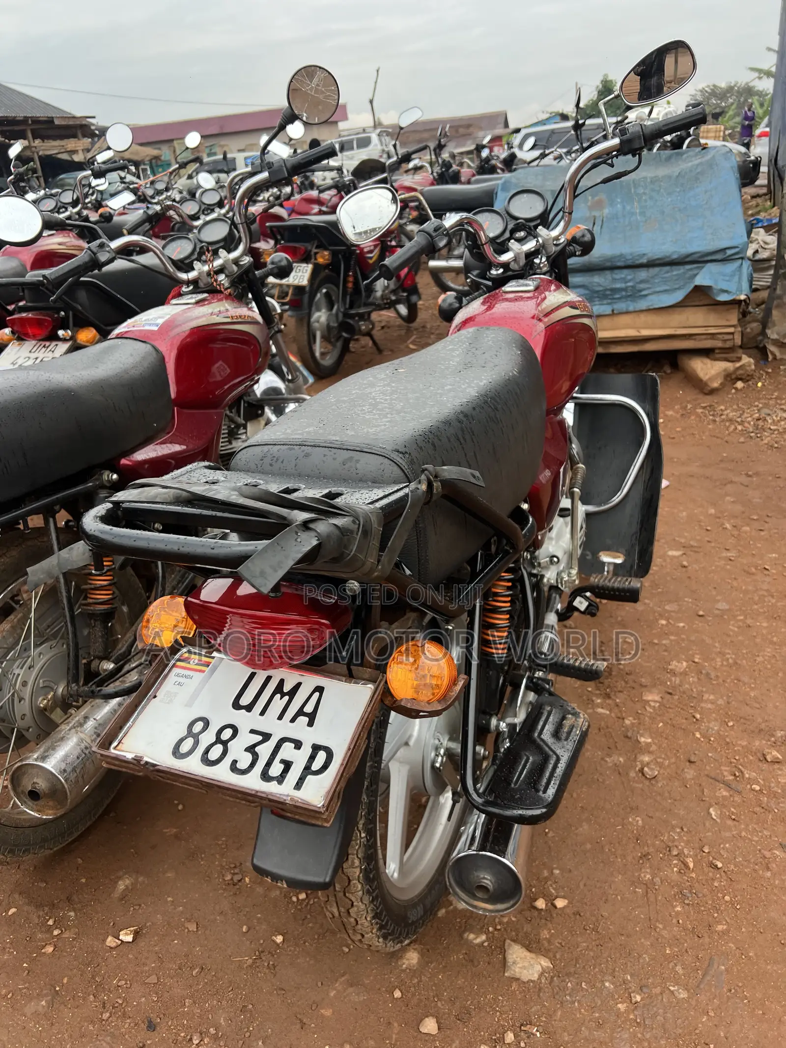 Bajaj Boxer 100 2026 Red