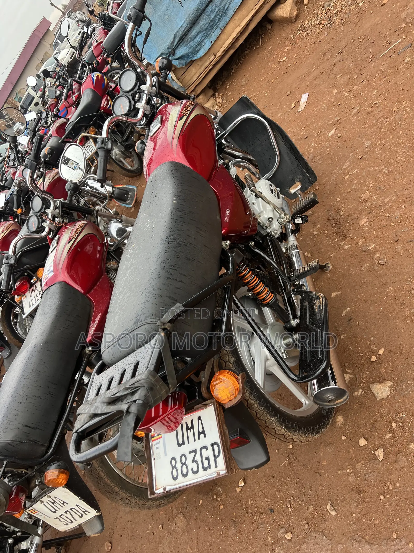 Bajaj Boxer 100 2026 Red