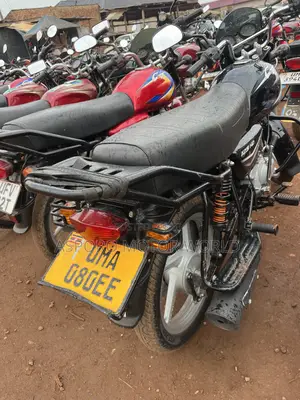 Bajaj CT 125X 2026 Black