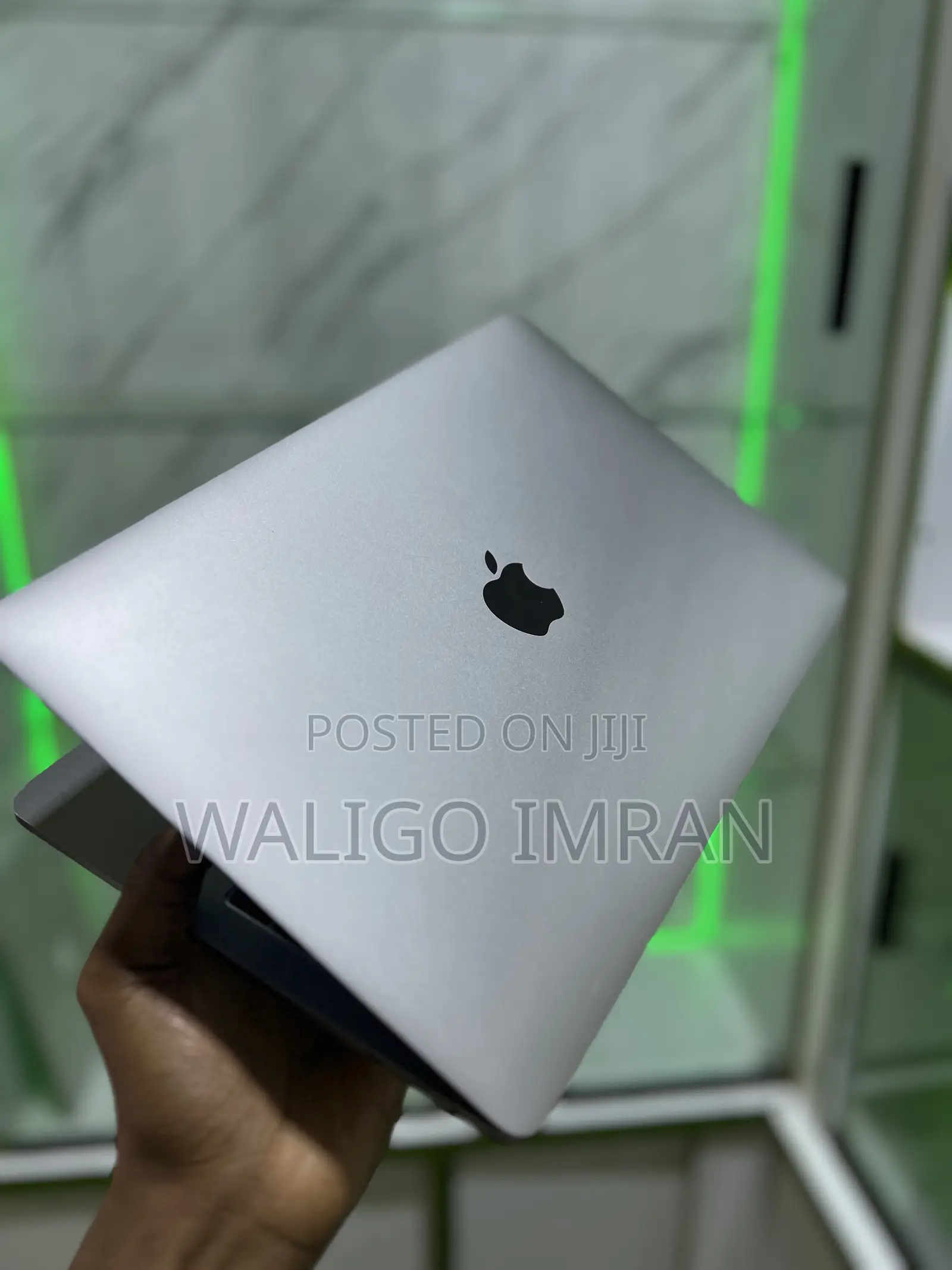 Laptop Apple MacBook Pro 2017 8GB Intel Core i5 SSD 256GB