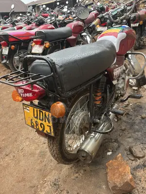 Bajaj Boxer 100 2017 Red