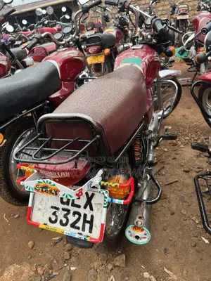 Bajaj Boxer 100 2020 Red